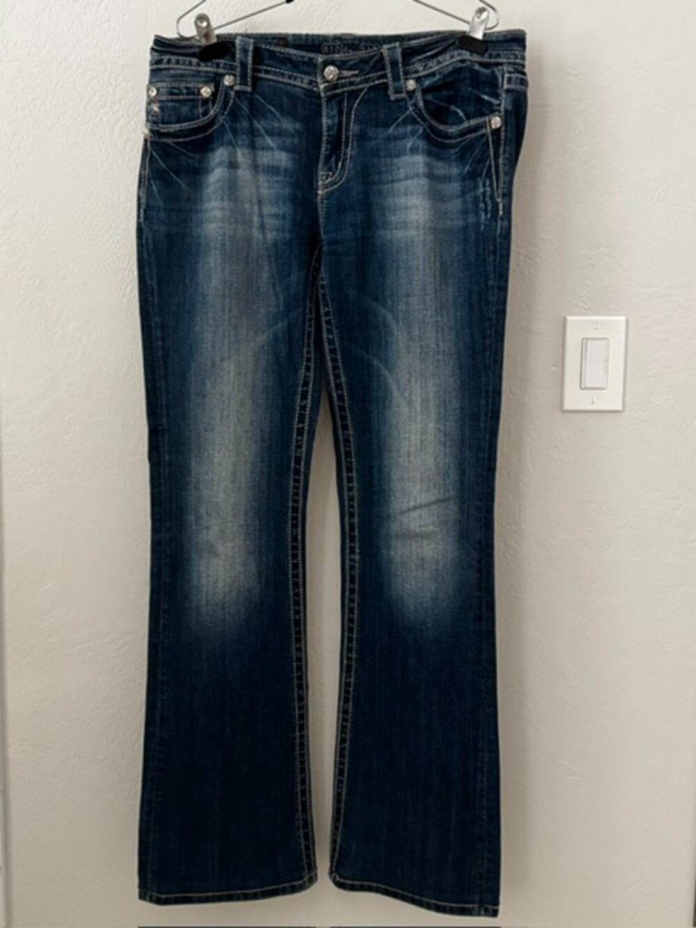 MISS ME 31 Boot JP5705B Rhinestone Flap Pocket Jeans Length 33